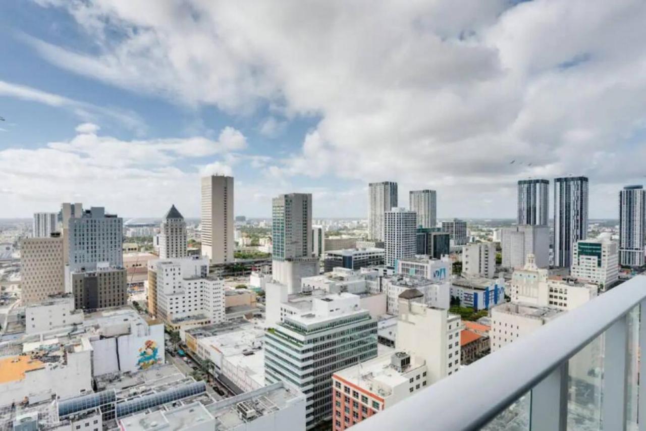 Hébergement de vacances Sun-splashed 1br Unit In Dwtn With Wfh Miami