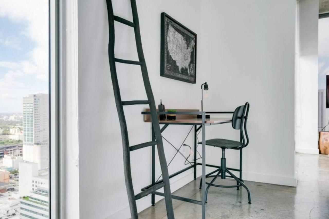 Hébergement de vacances Sun-splashed 1br Unit In Dwtn With Wfh *