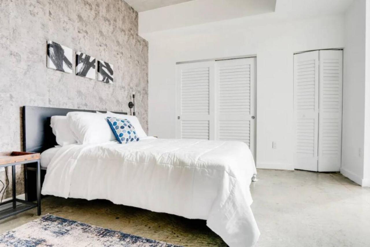 Sun-splashed 1br Unit In Dwtn With Wfh Hébergement de vacances Miami